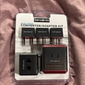 Samsonite Converter & Adapter Plug Kit